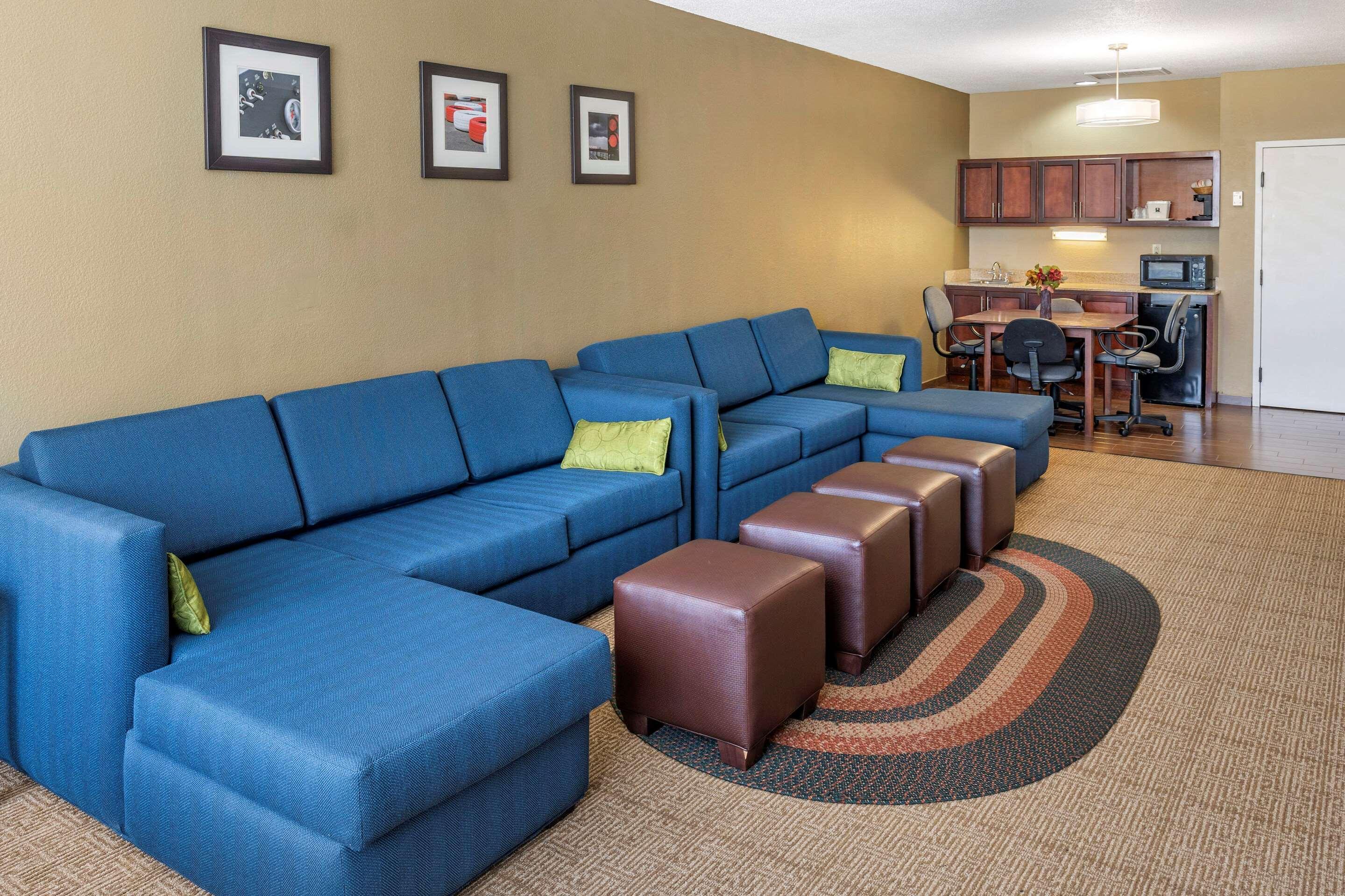 Comfort Inn & Suites Линкълн Екстериор снимка