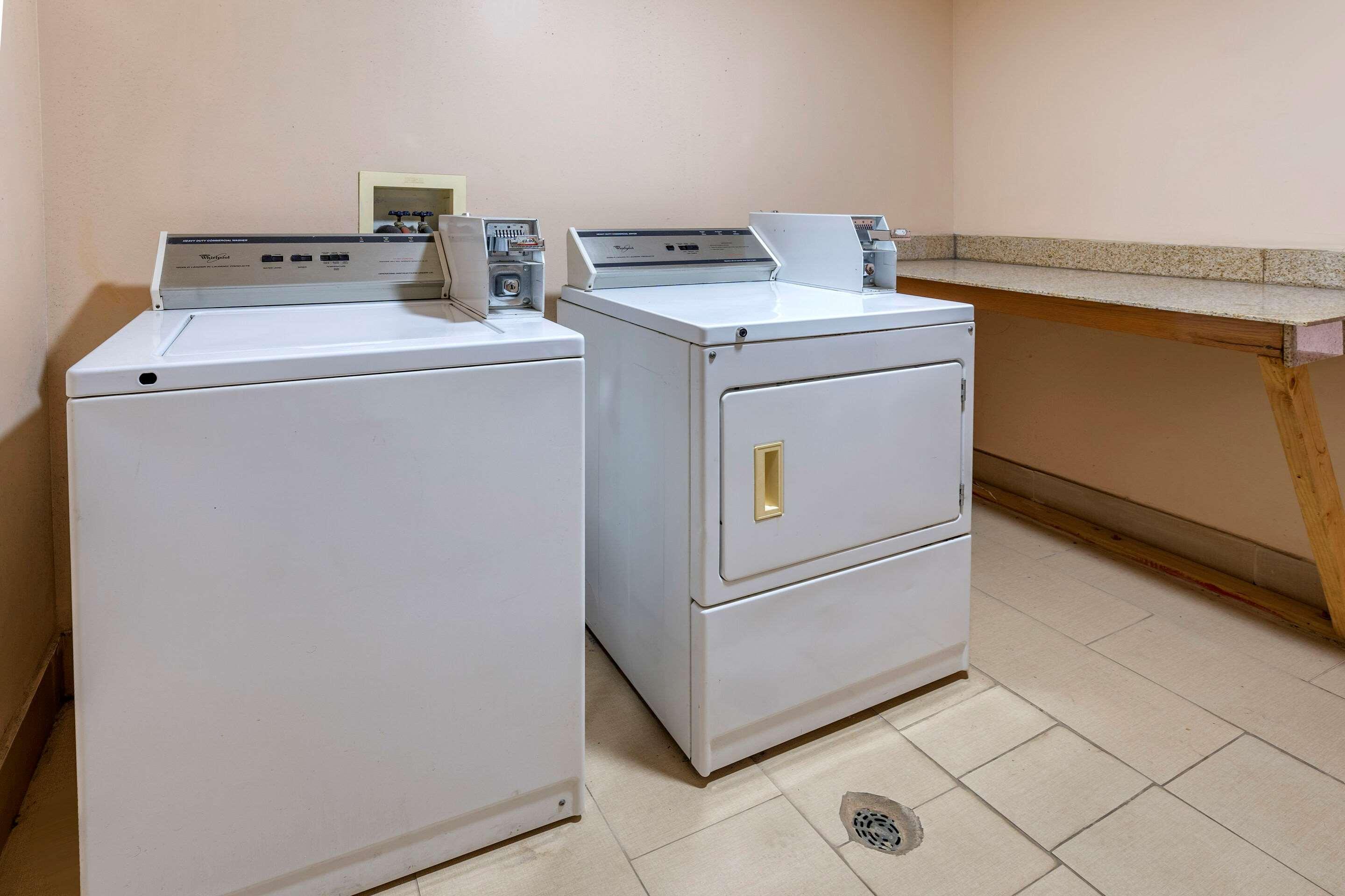 Comfort Inn & Suites Линкълн Екстериор снимка