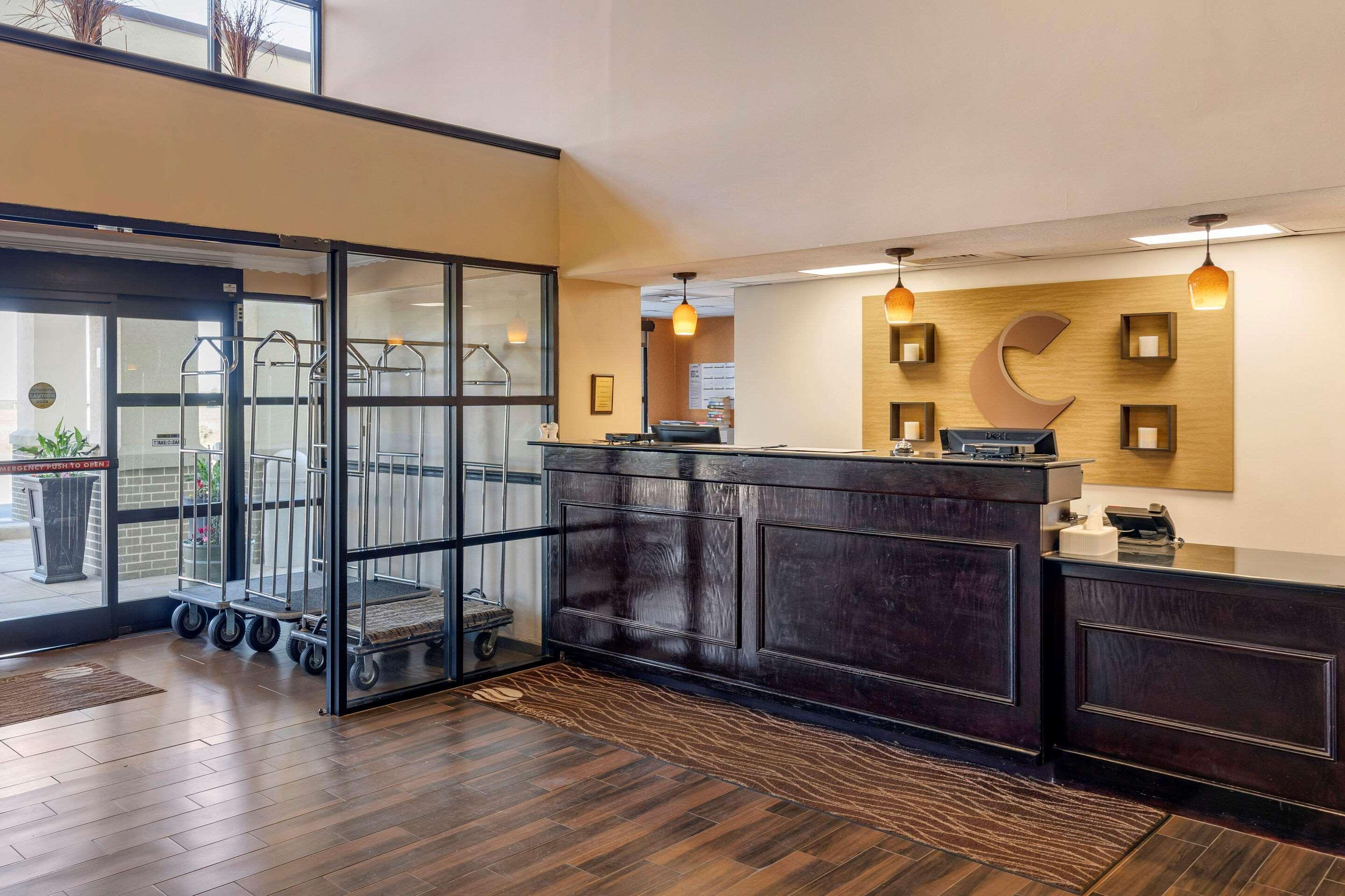 Comfort Inn & Suites Линкълн Екстериор снимка