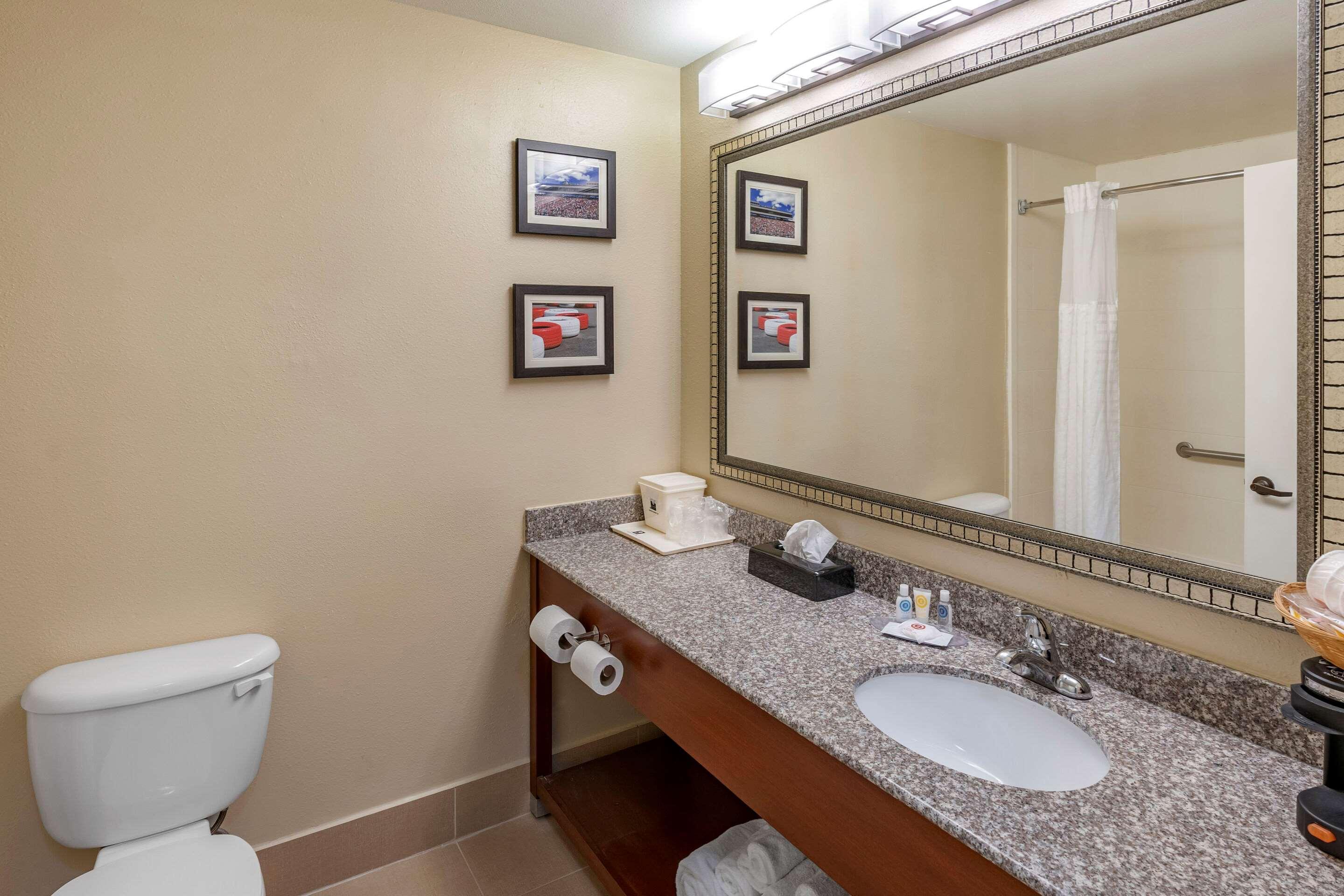 Comfort Inn & Suites Линкълн Екстериор снимка